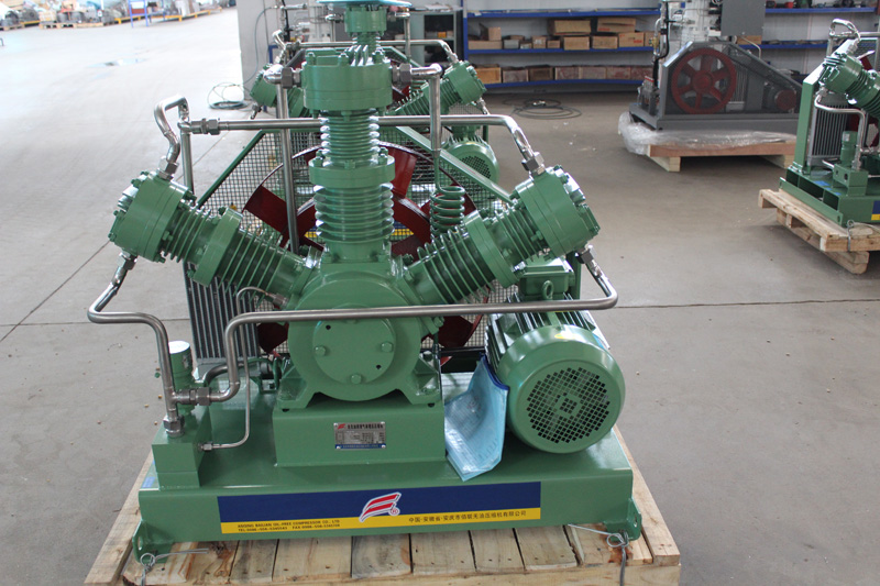 Yağsız karışık gaz kompres&ouml;r&uuml; (2)