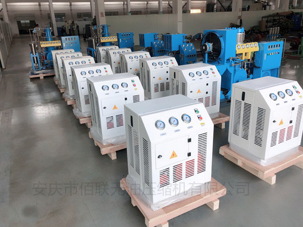 Tamamen yağsız y&uuml;ksek basın&ccedil;lı oksijen kompres&ouml;r&uuml;